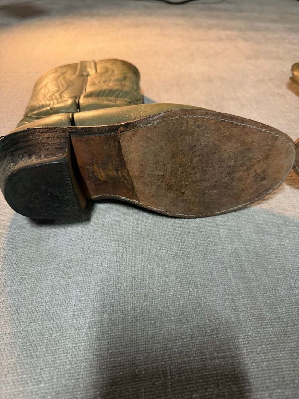 Frye Women's Tan Leather Western Cowboy Boots - Picture 6 of 9